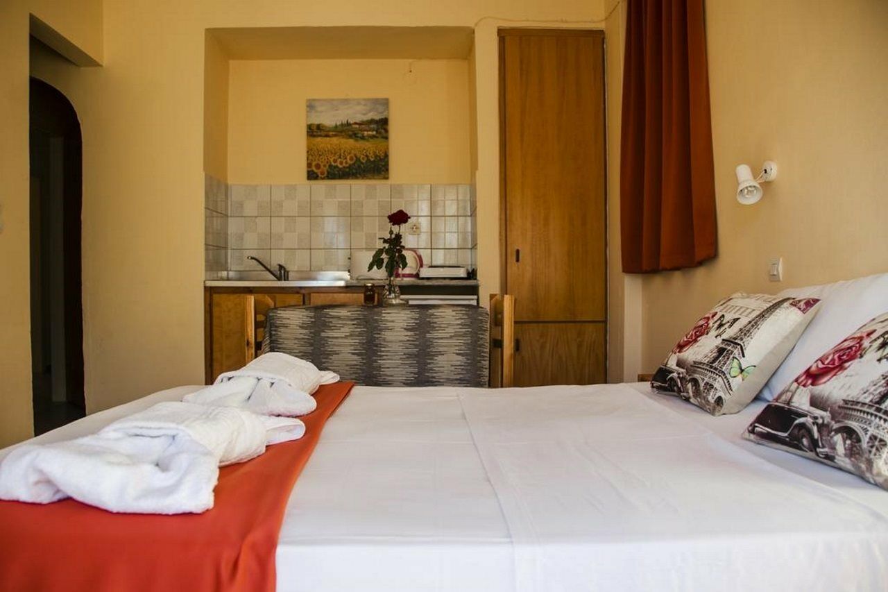 Yiannis The Beekeeper Apartments Κέφαλος Εξωτερικό φωτογραφία